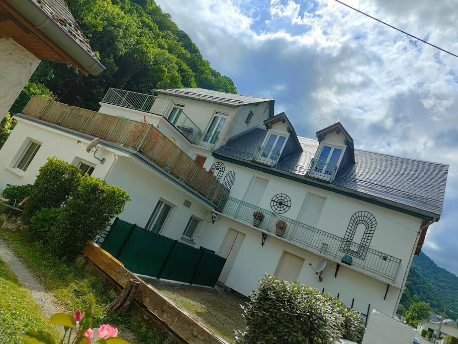 Le Paradou Apartment Bagnères-de-Luchon